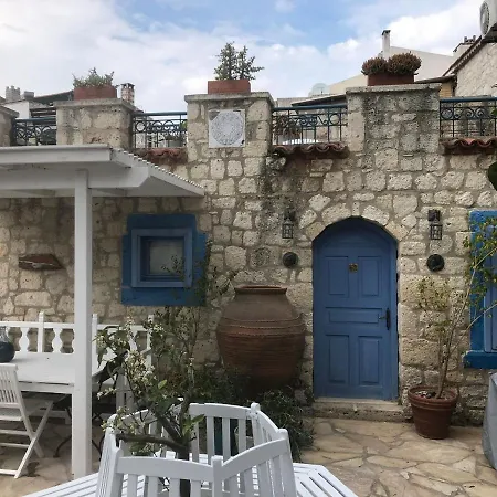 Cozy In A Boutique Near Popular Attractions Of Cesme Inn